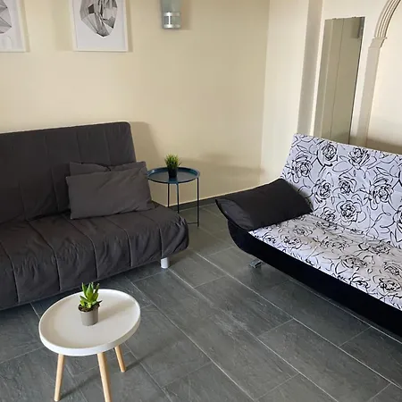 Sea La Vie - Beachfront Retreat * Loutraki (Corinthia)