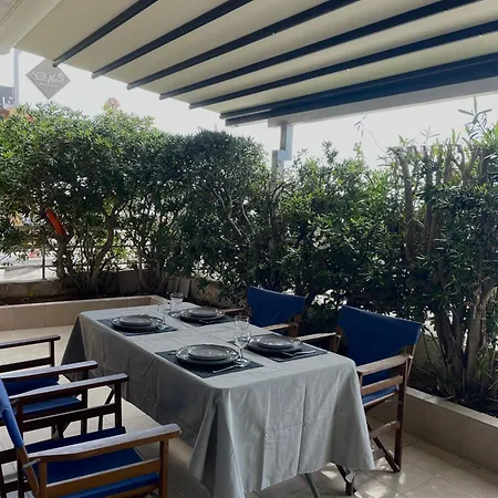 Sea La Vie - Beachfront Retreat Loutraki (Corinthia)