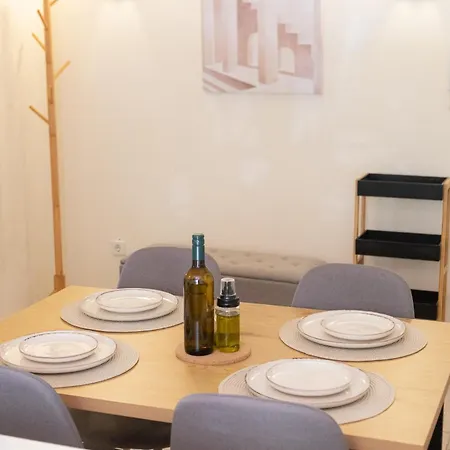 Lägenhet Sea La Vie - Beachfront Retreat Loutráki