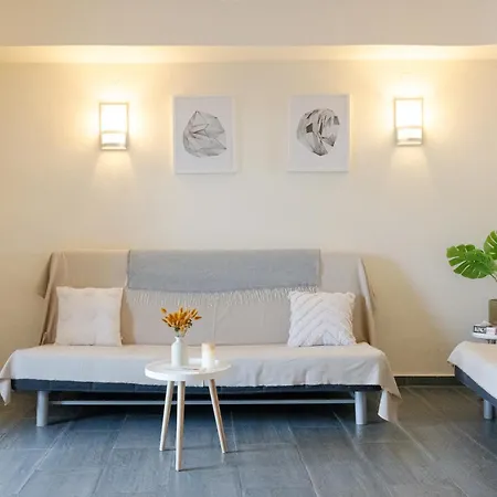 Sea La Vie - Beachfront Retreat Loutraki (Corinthia)