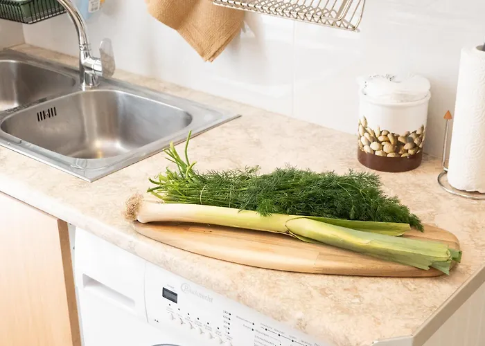 Sea La Vie - Beachfront Retreat *